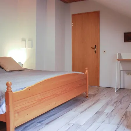 Gaestehaus An Der Moseltherme Appartement