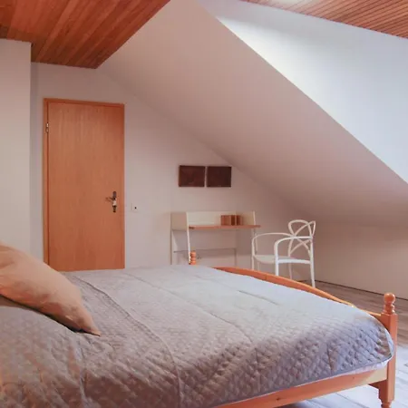 아파트 Gaestehaus An Der Moseltherme 트라벤트라바흐