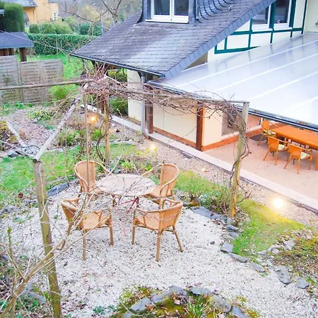 Gaestehaus An Der Moseltherme 트라벤트라바흐