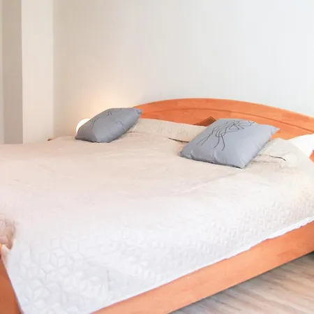 Gaestehaus An Der Moseltherme * Traben-Trarbach