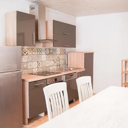 Gaestehaus An Der Moseltherme Apartman